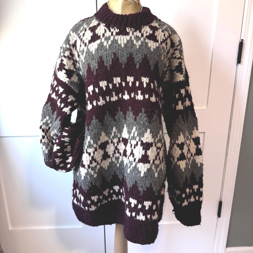 Vintage Fair Isle Sweater Unisex XL* Chunky Burgundy Nordic 100% Wool Ecuador